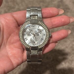 Guess Analog Silver Dial Stainless Steel Crystal Round Women's Watch- preowned